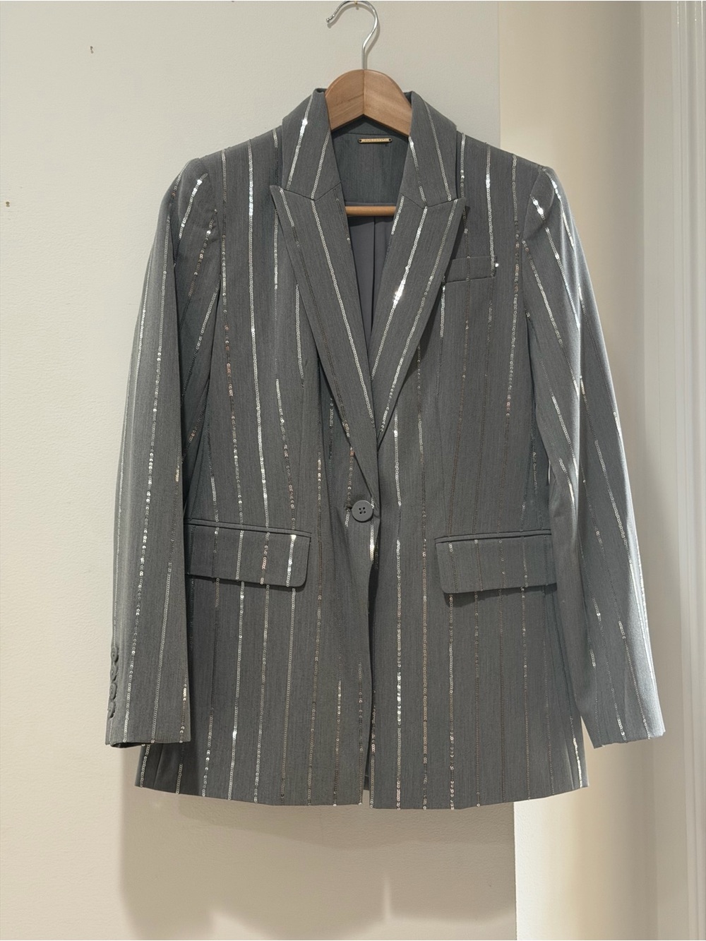 Elie Tahari NWT Sequined Blazer grey size 2